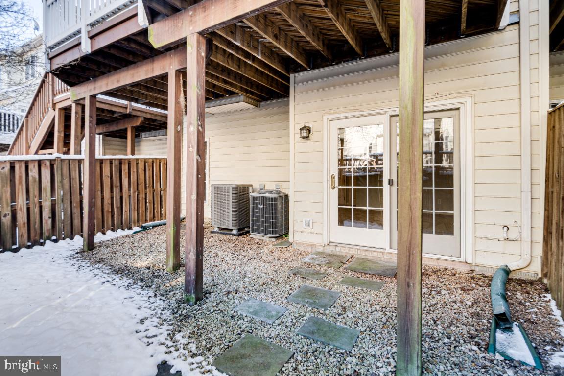SOUTH RIDING - Residential