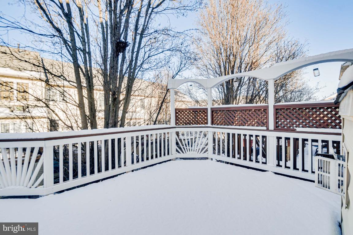 SOUTH RIDING - Residential