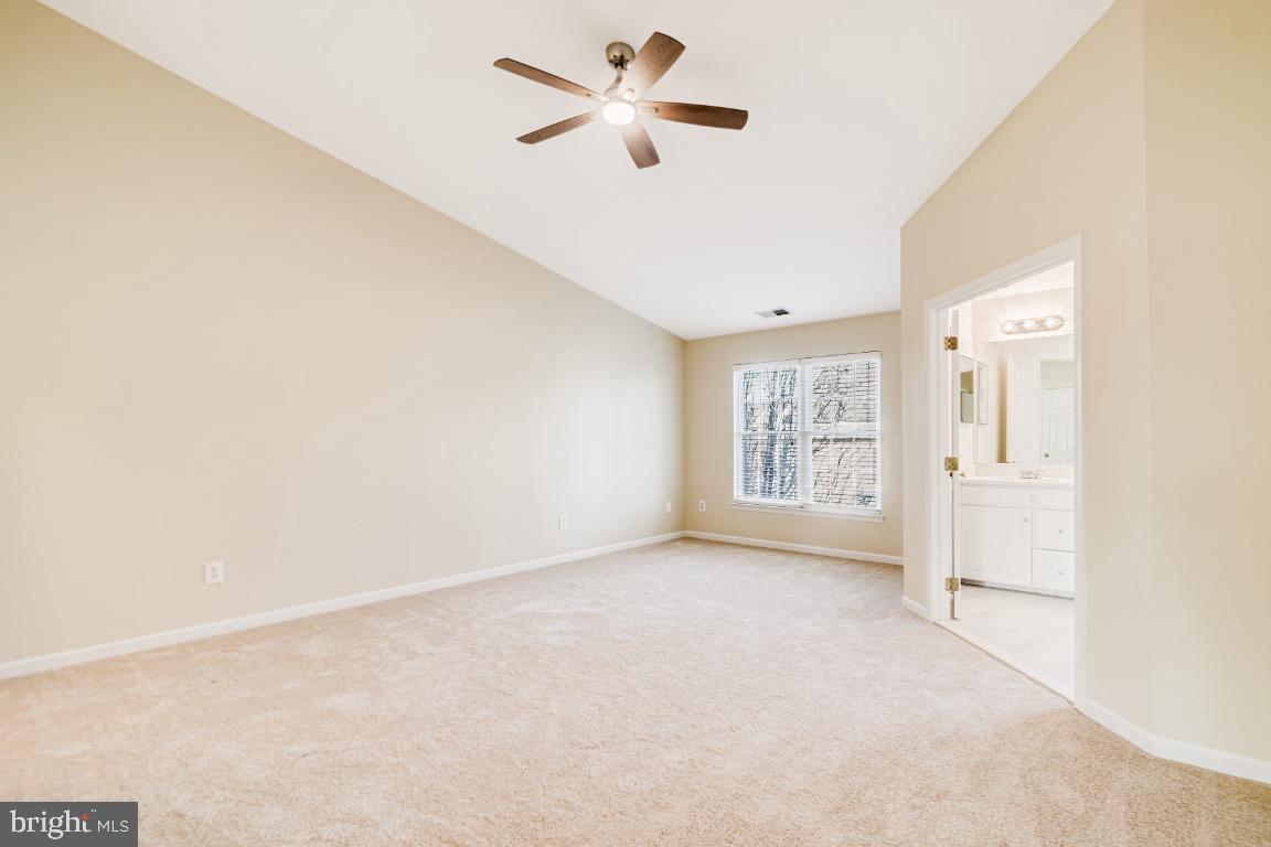 SOUTH RIDING - Residential