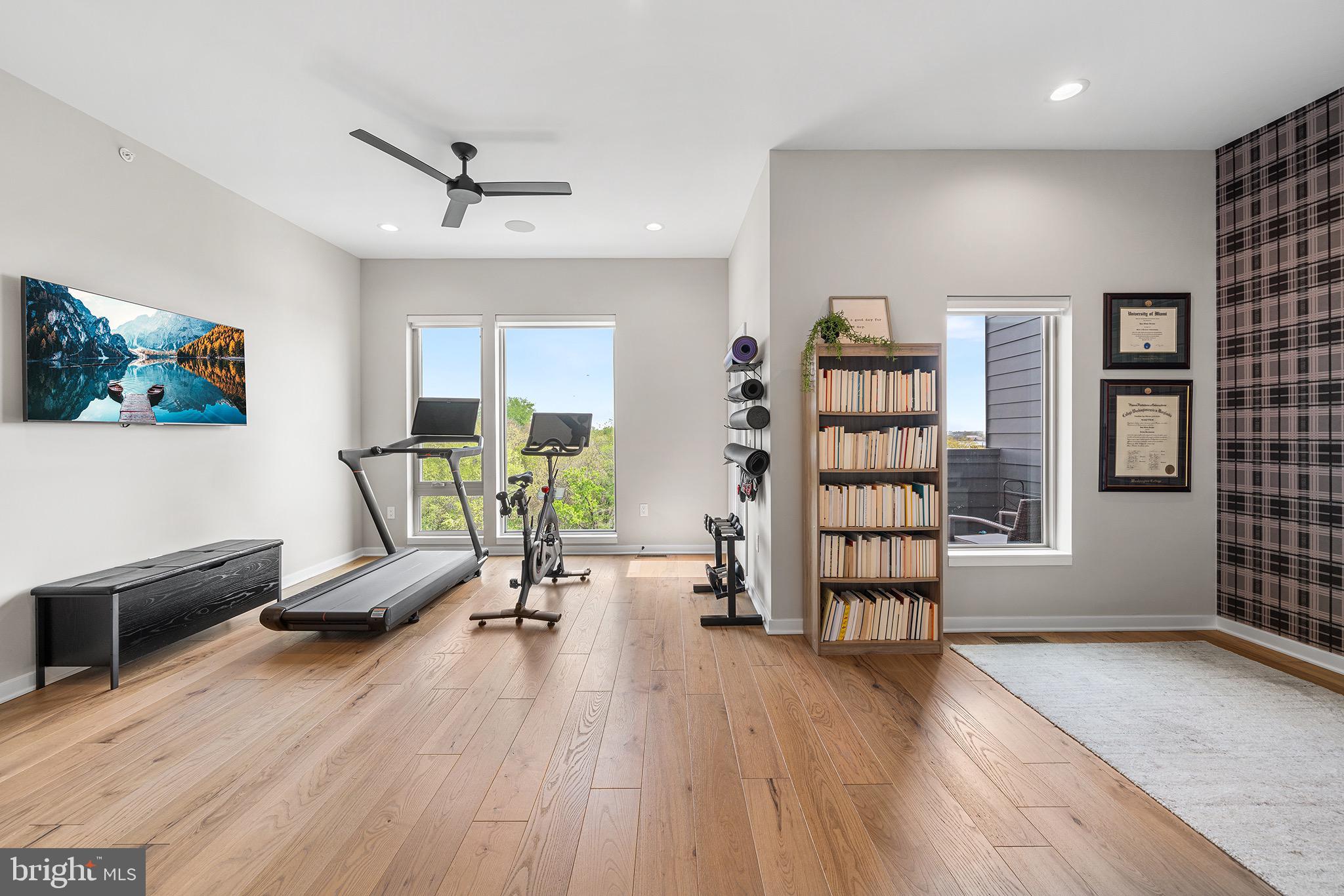 NORTHBANK - Residential