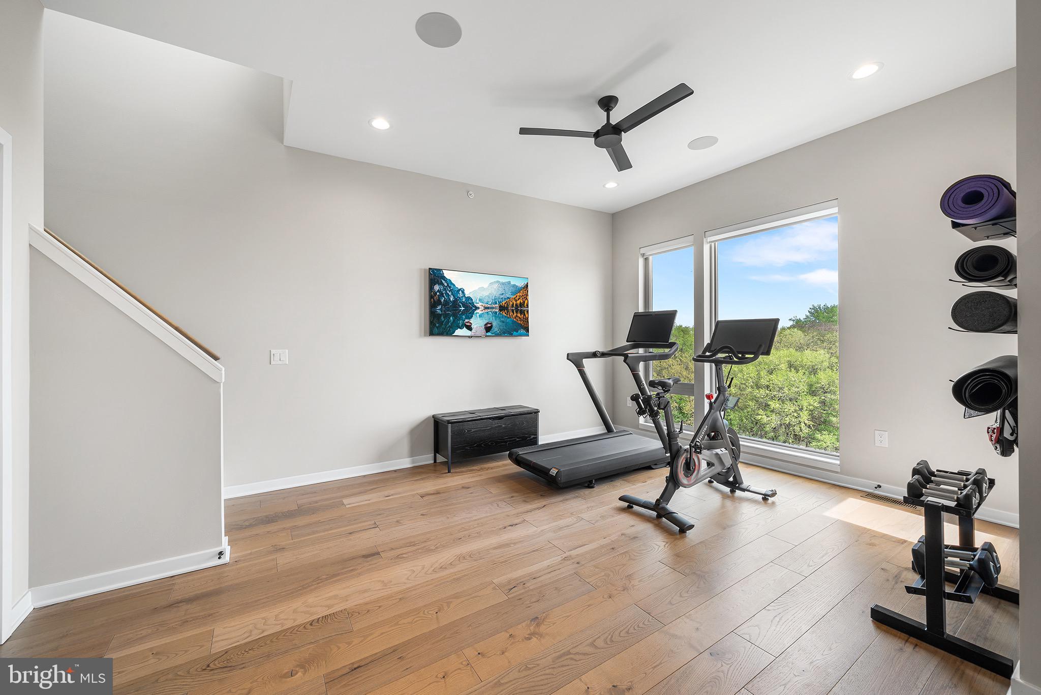 NORTHBANK - Residential