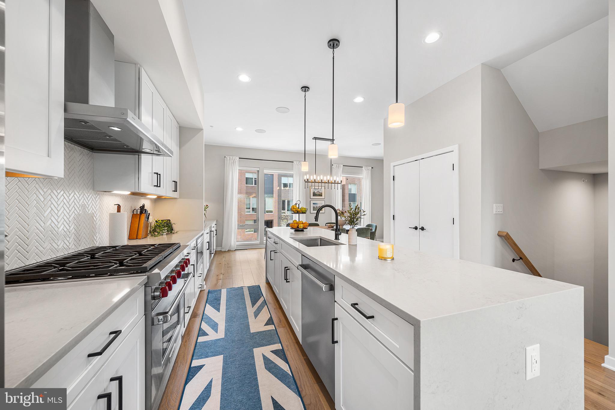 NORTHBANK - Residential
