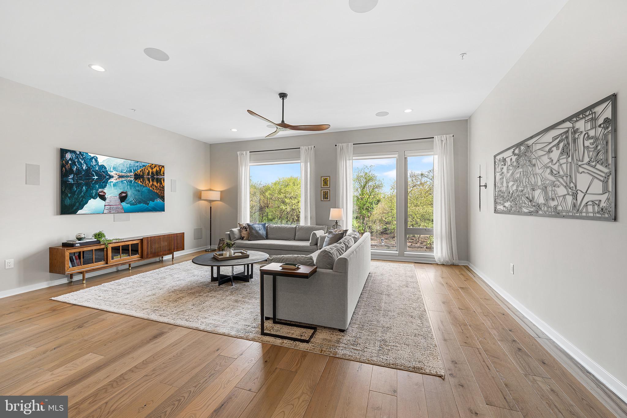 NORTHBANK - Residential