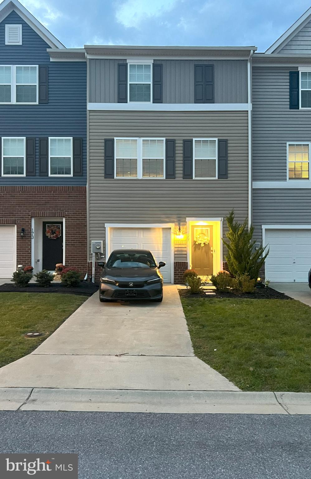 BERKELEY RIDGE - Residential