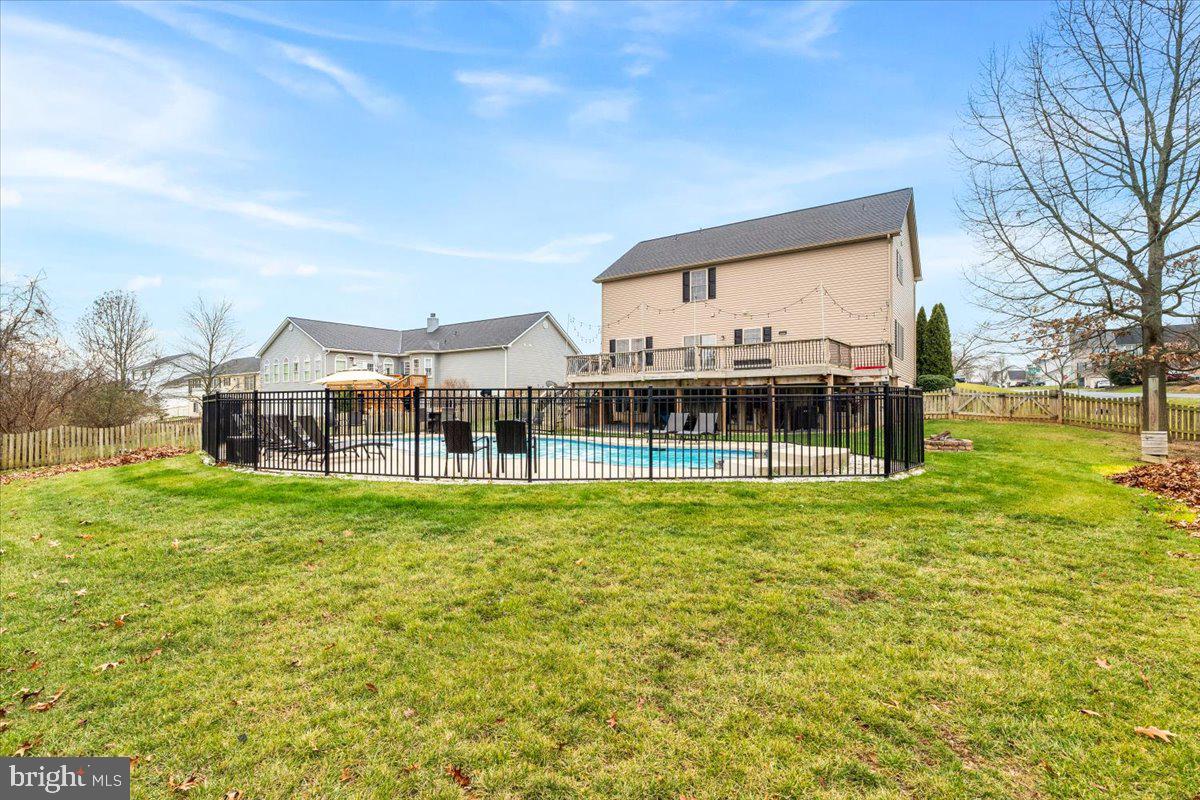 HAMMONDS MILL - Residential