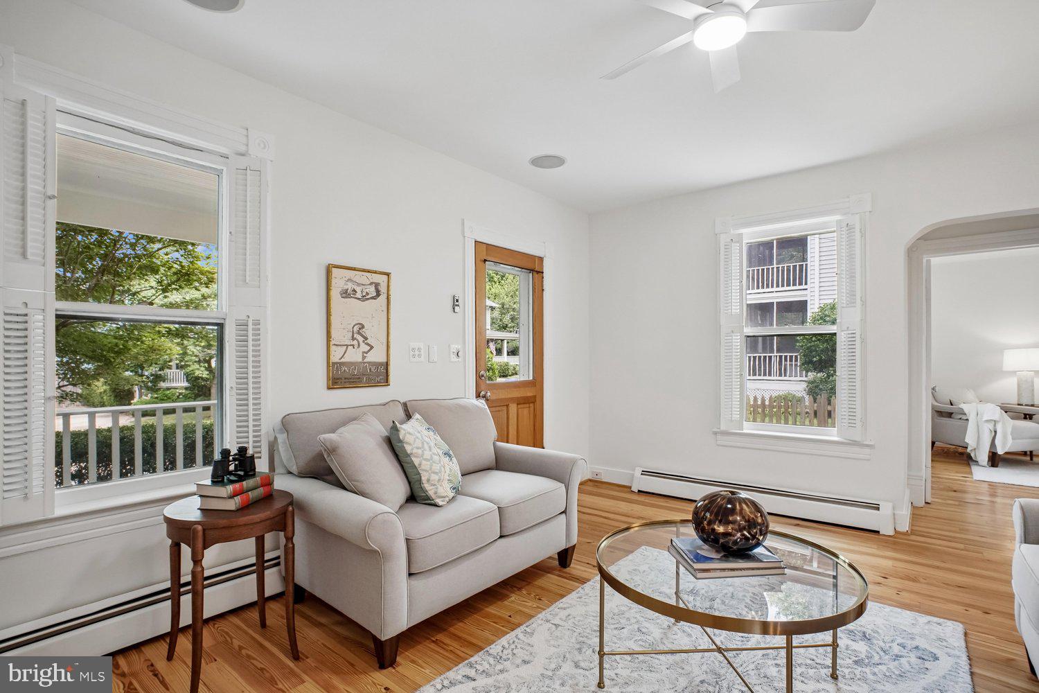 MAYWOOD - Residential