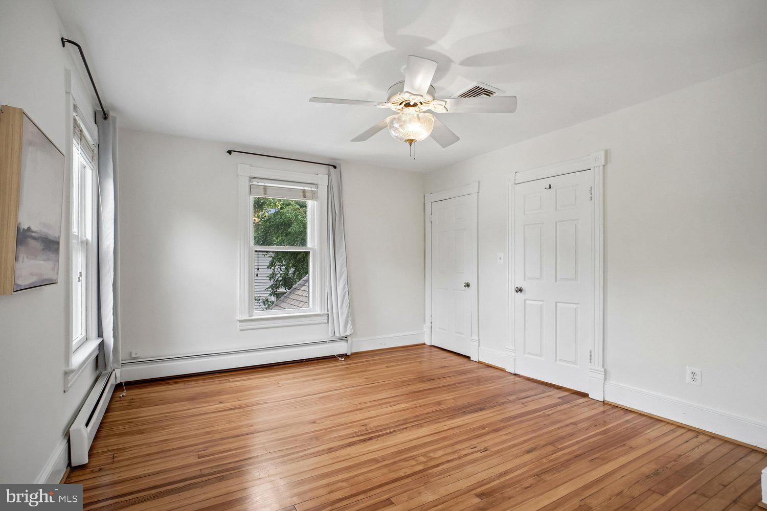 MAYWOOD - Residential