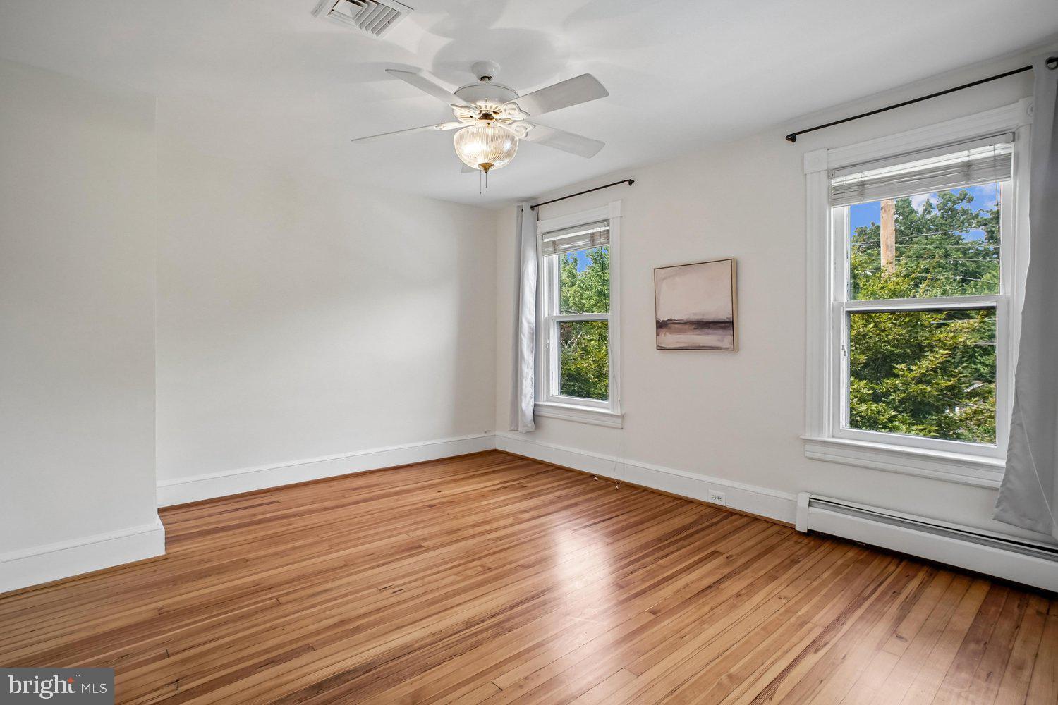 MAYWOOD - Residential