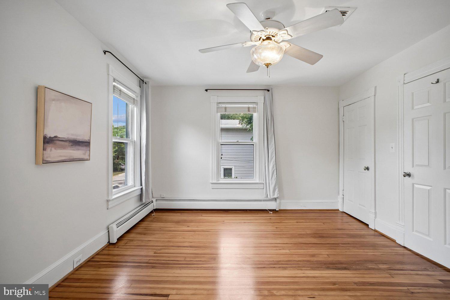 MAYWOOD - Residential