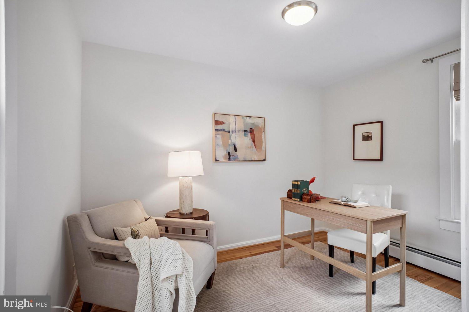 MAYWOOD - Residential
