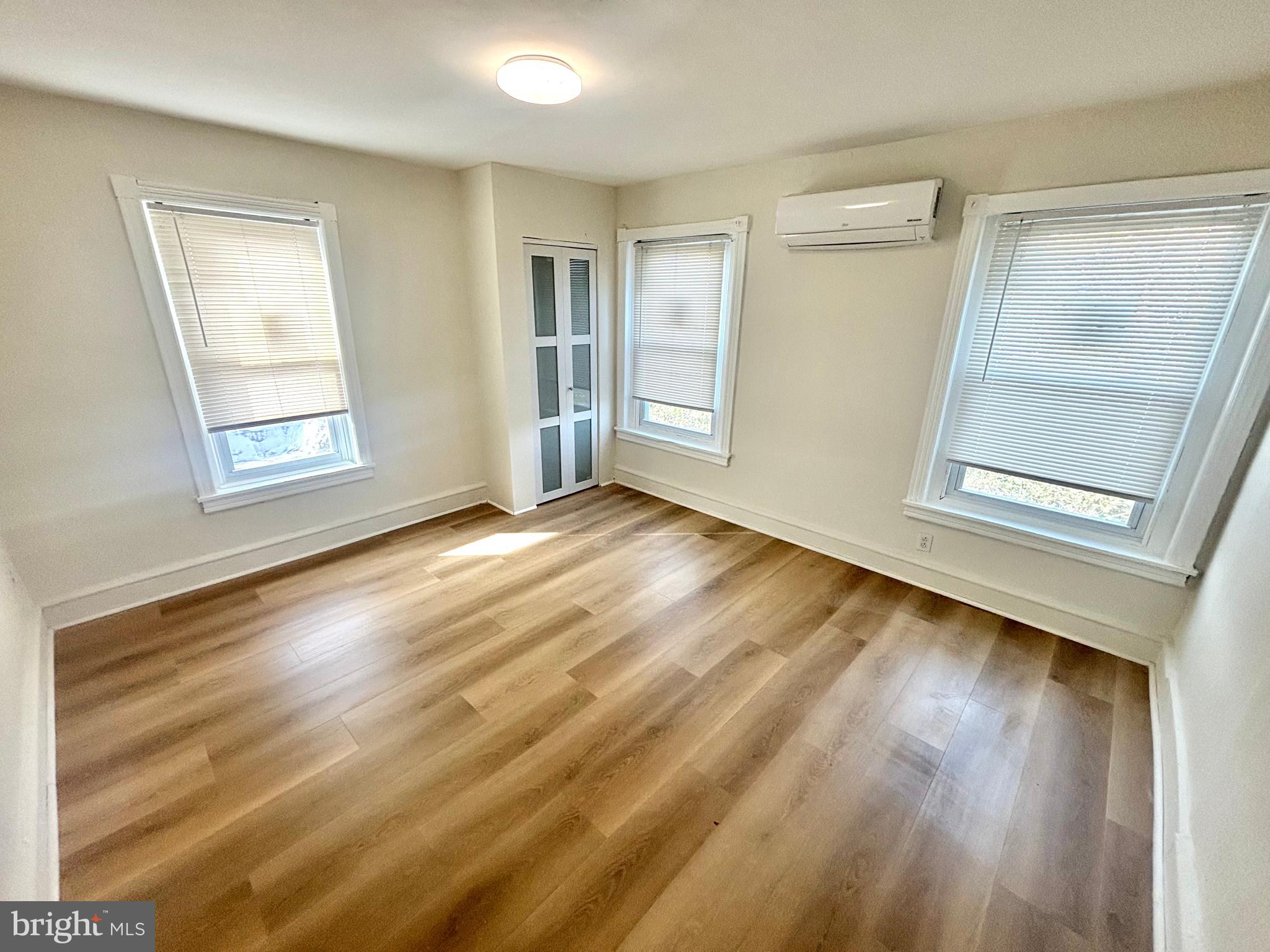 FELTONVILLE - Residential