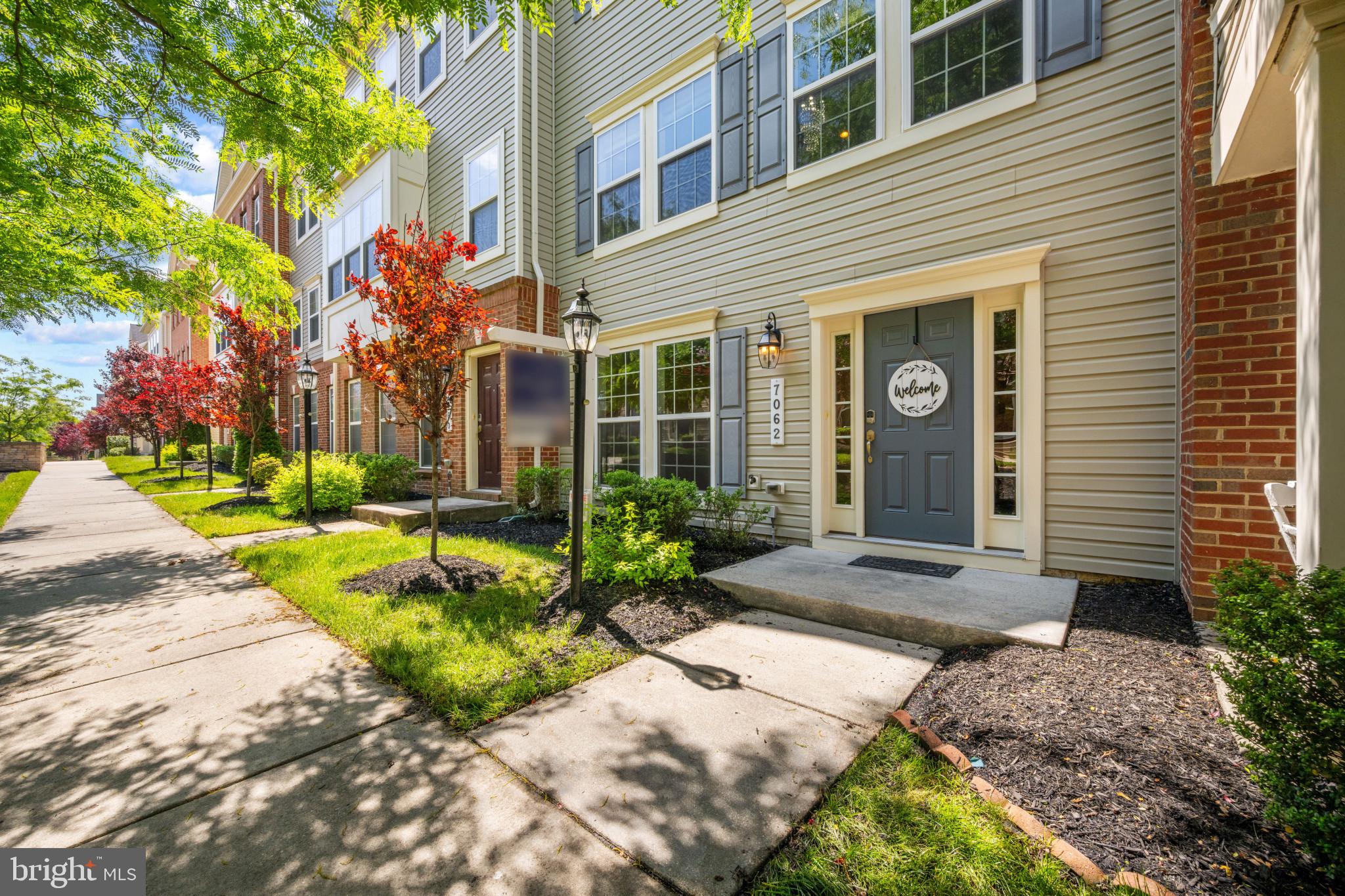 OXFORD SQUARE - Residential