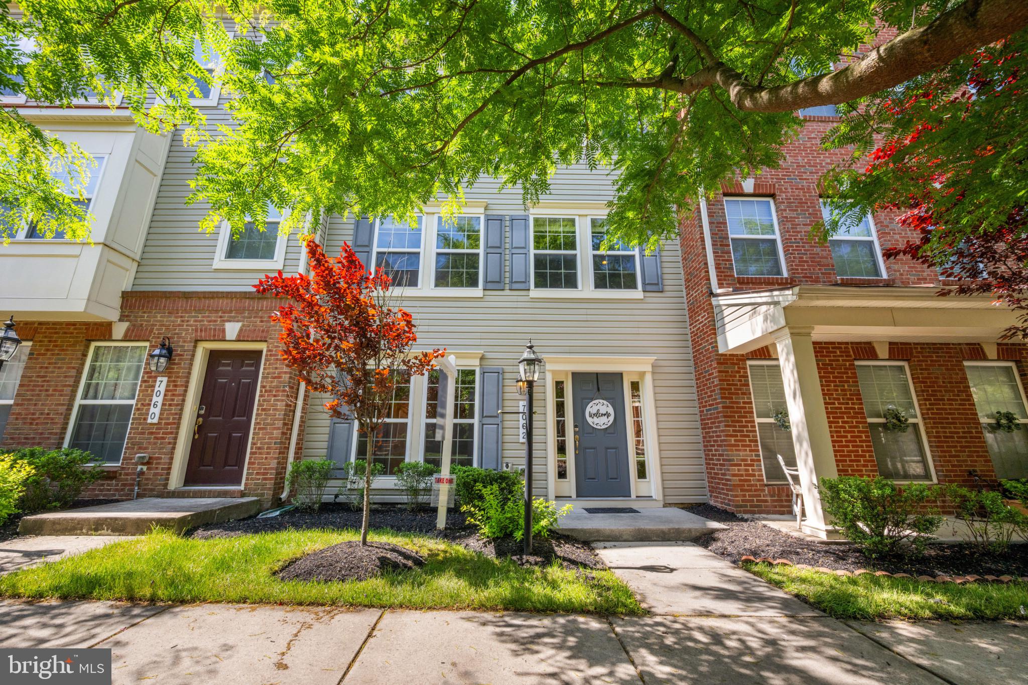OXFORD SQUARE - Residential