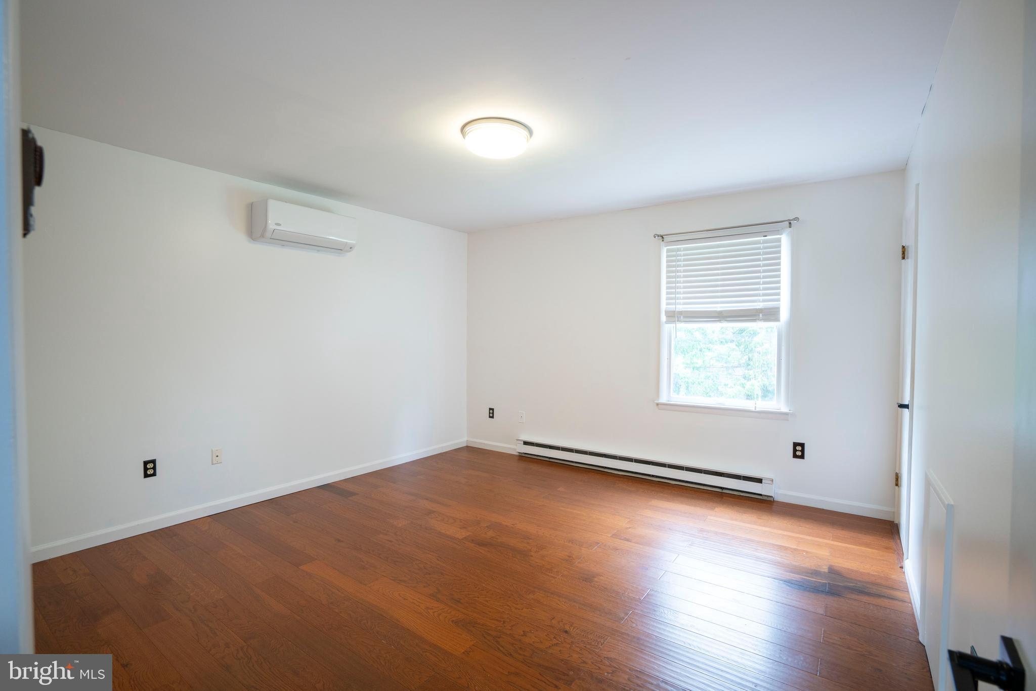 SPRING CREEK ESTATES - Residential
