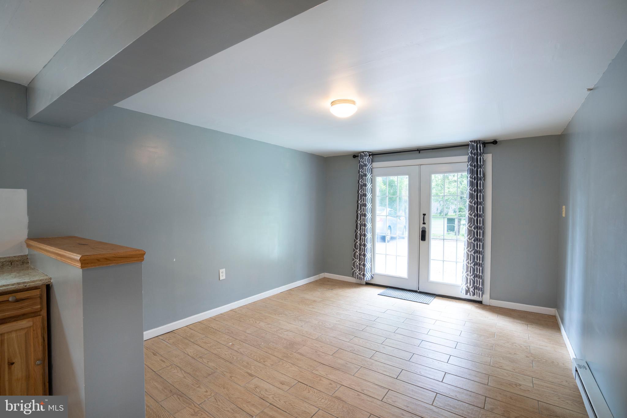 SPRING CREEK ESTATES - Residential