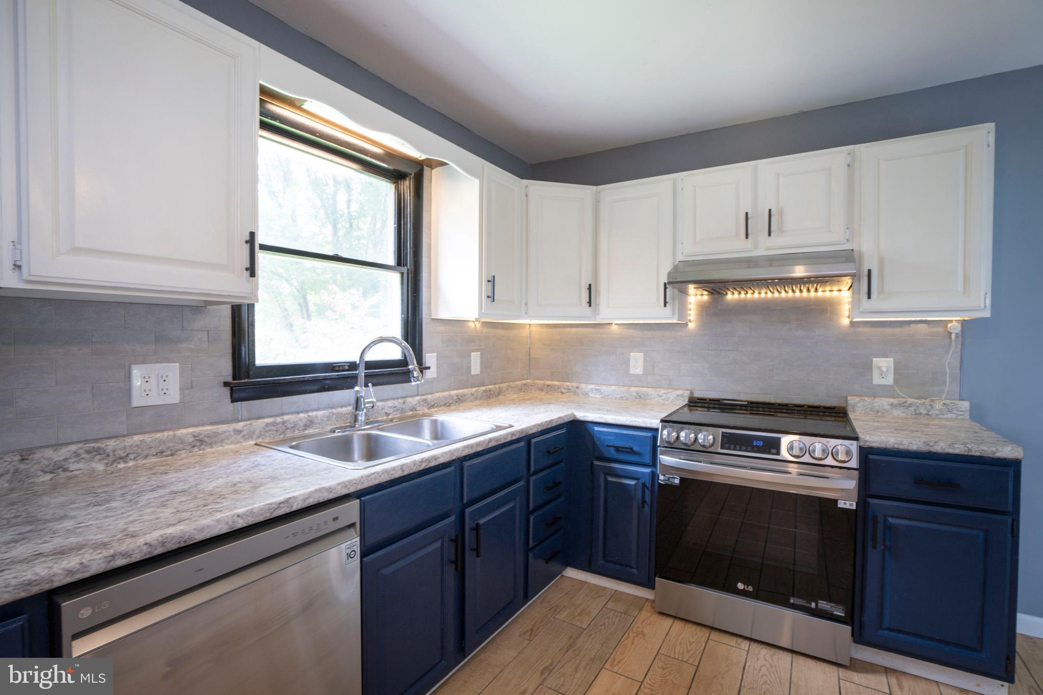 SPRING CREEK ESTATES - Residential