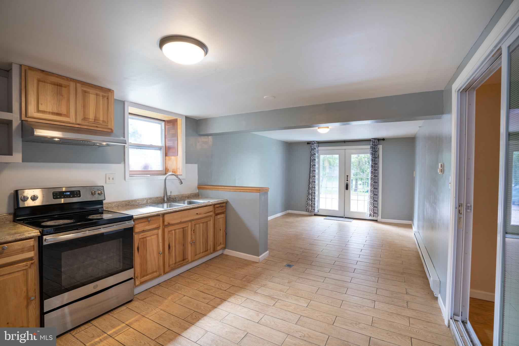 SPRING CREEK ESTATES - Residential