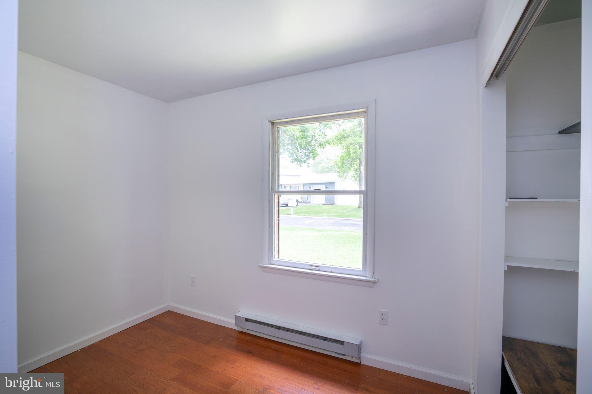 SPRING CREEK ESTATES - Residential