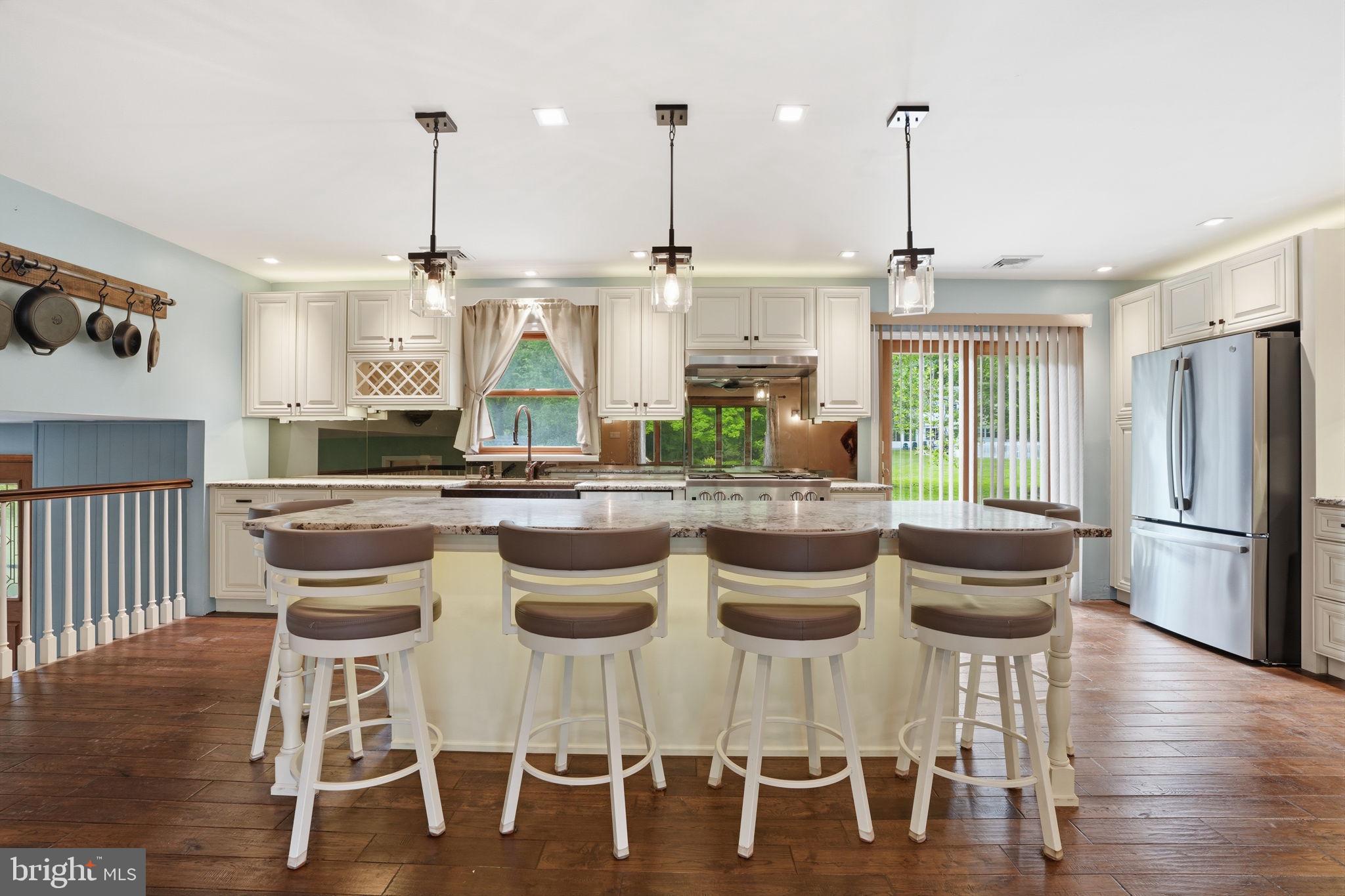 BUTTONWOOD GLEN - Residential