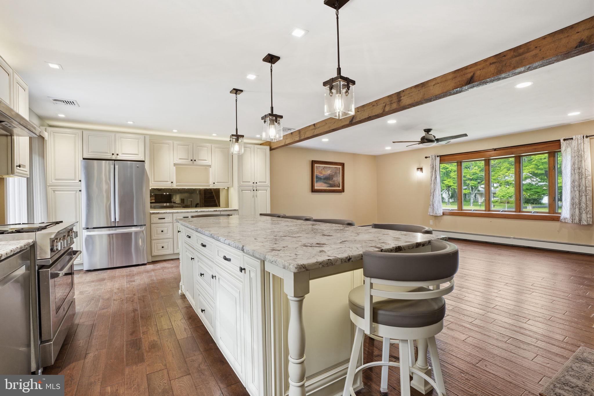 BUTTONWOOD GLEN - Residential