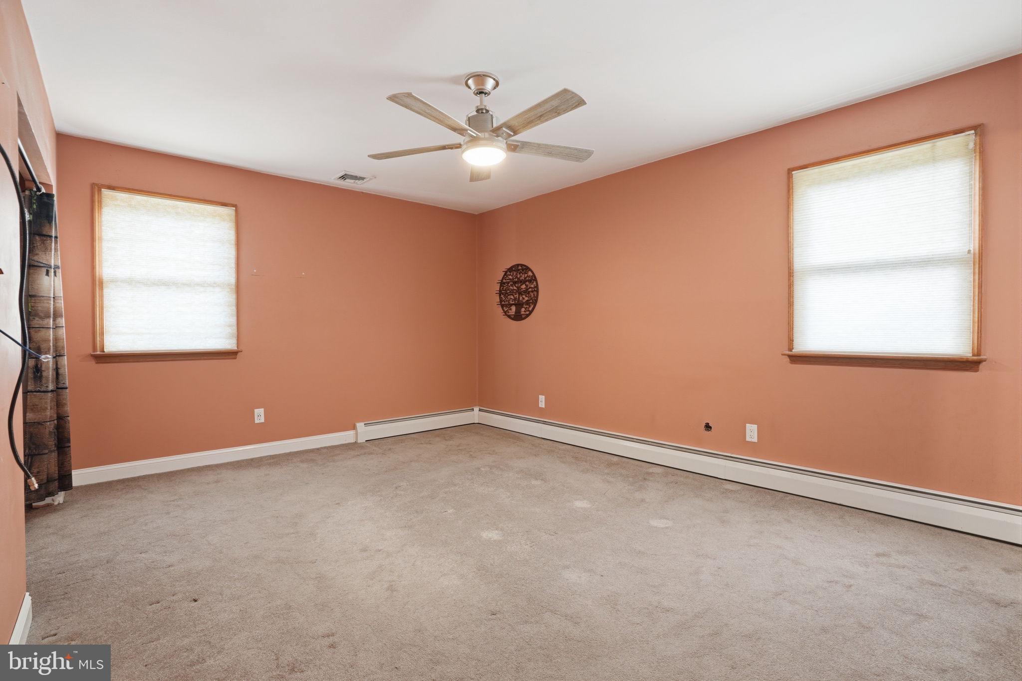 BUTTONWOOD GLEN - Residential