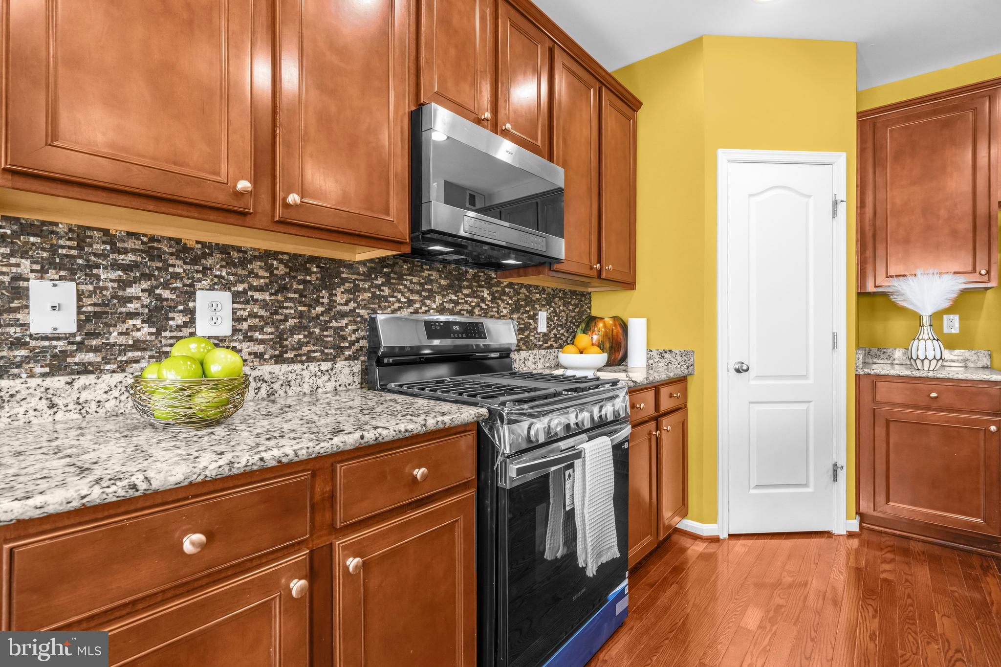 POINTE AT ARUNDEL PRESERVES - Residential