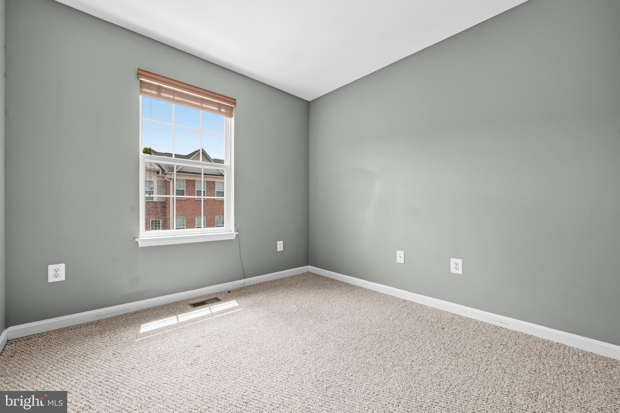 POINTE AT ARUNDEL PRESERVES - Residential