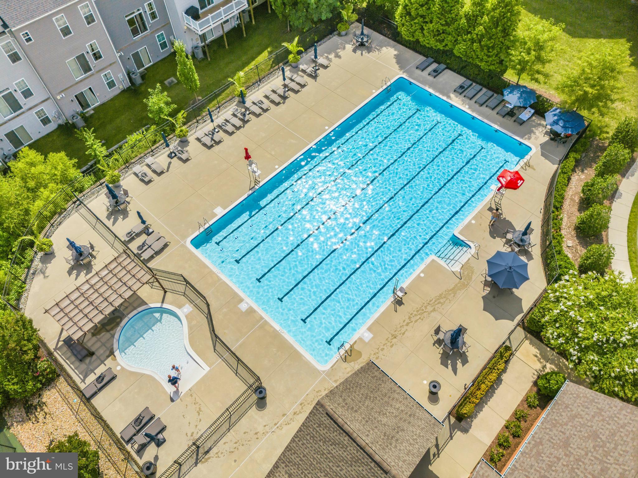 POINTE AT ARUNDEL PRESERVES - Residential