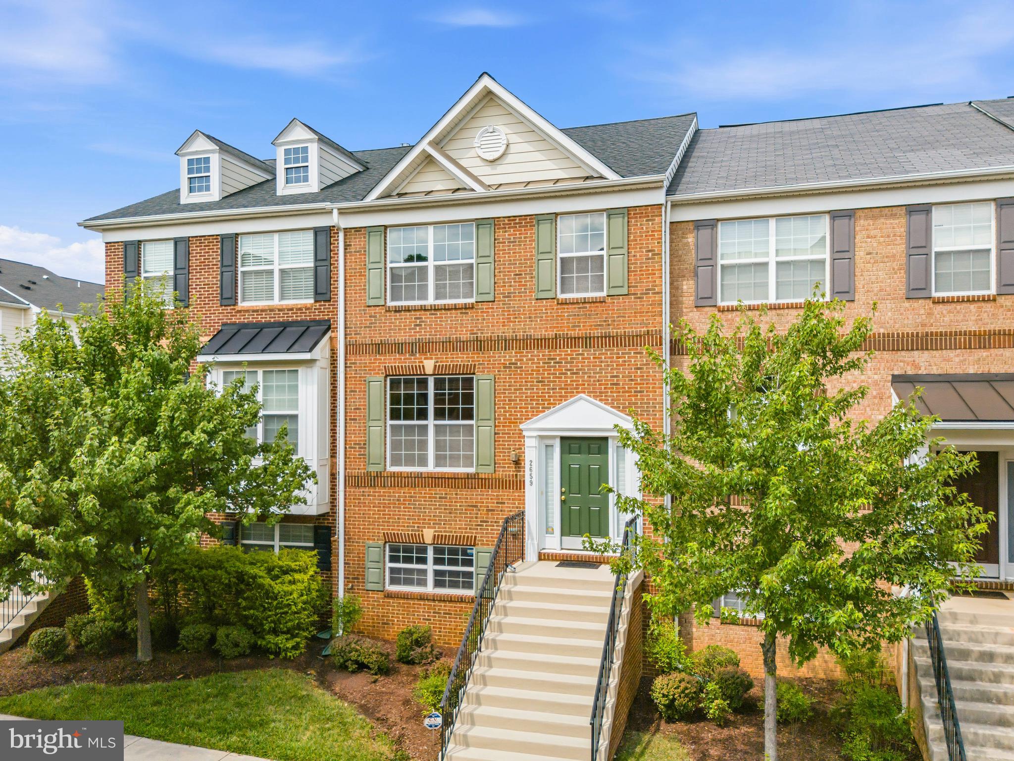 POINTE AT ARUNDEL PRESERVES - Residential