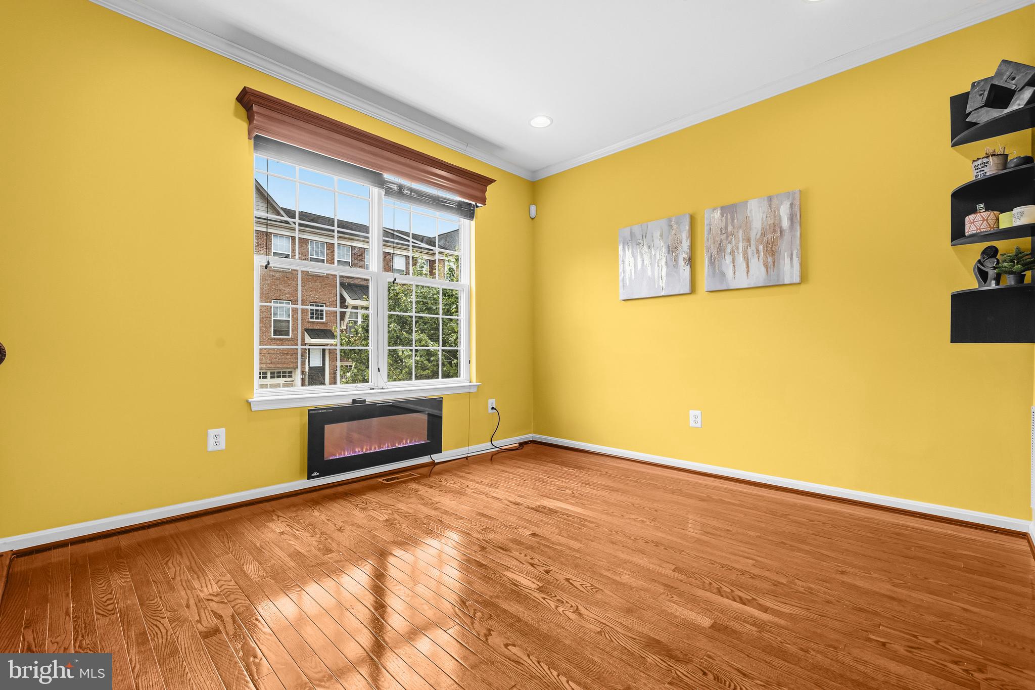 POINTE AT ARUNDEL PRESERVES - Residential