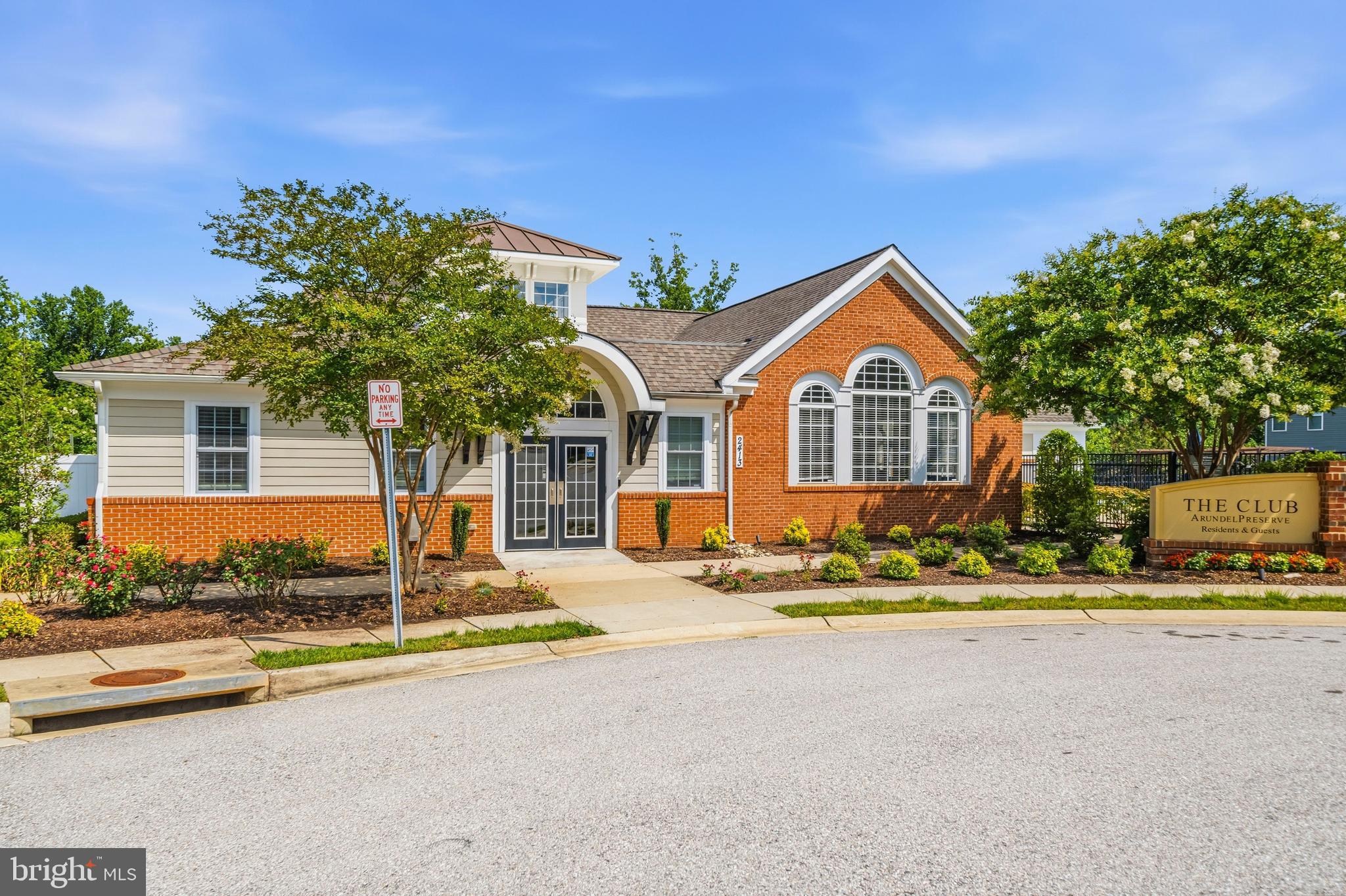 POINTE AT ARUNDEL PRESERVES - Residential