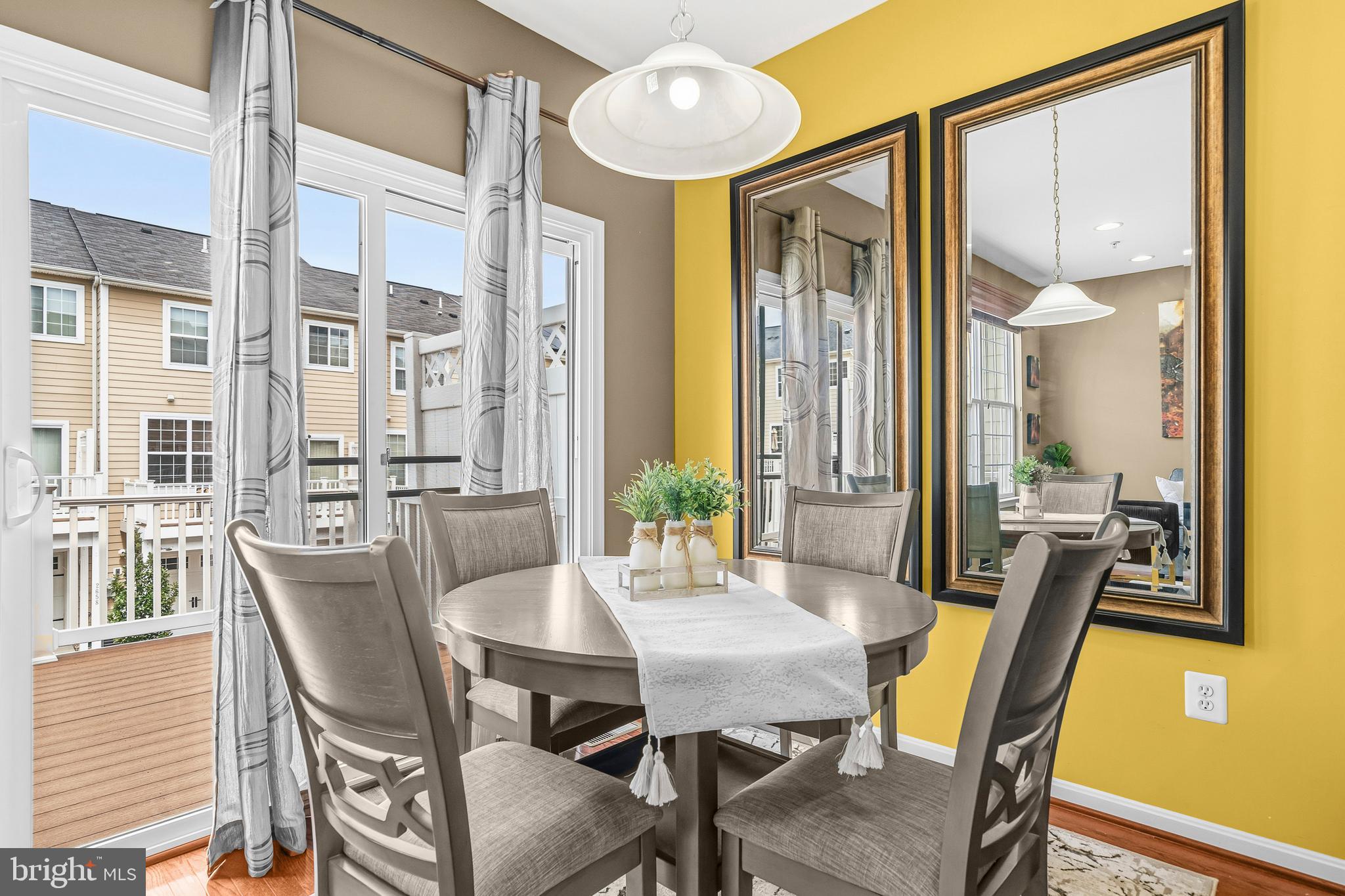 POINTE AT ARUNDEL PRESERVES - Residential