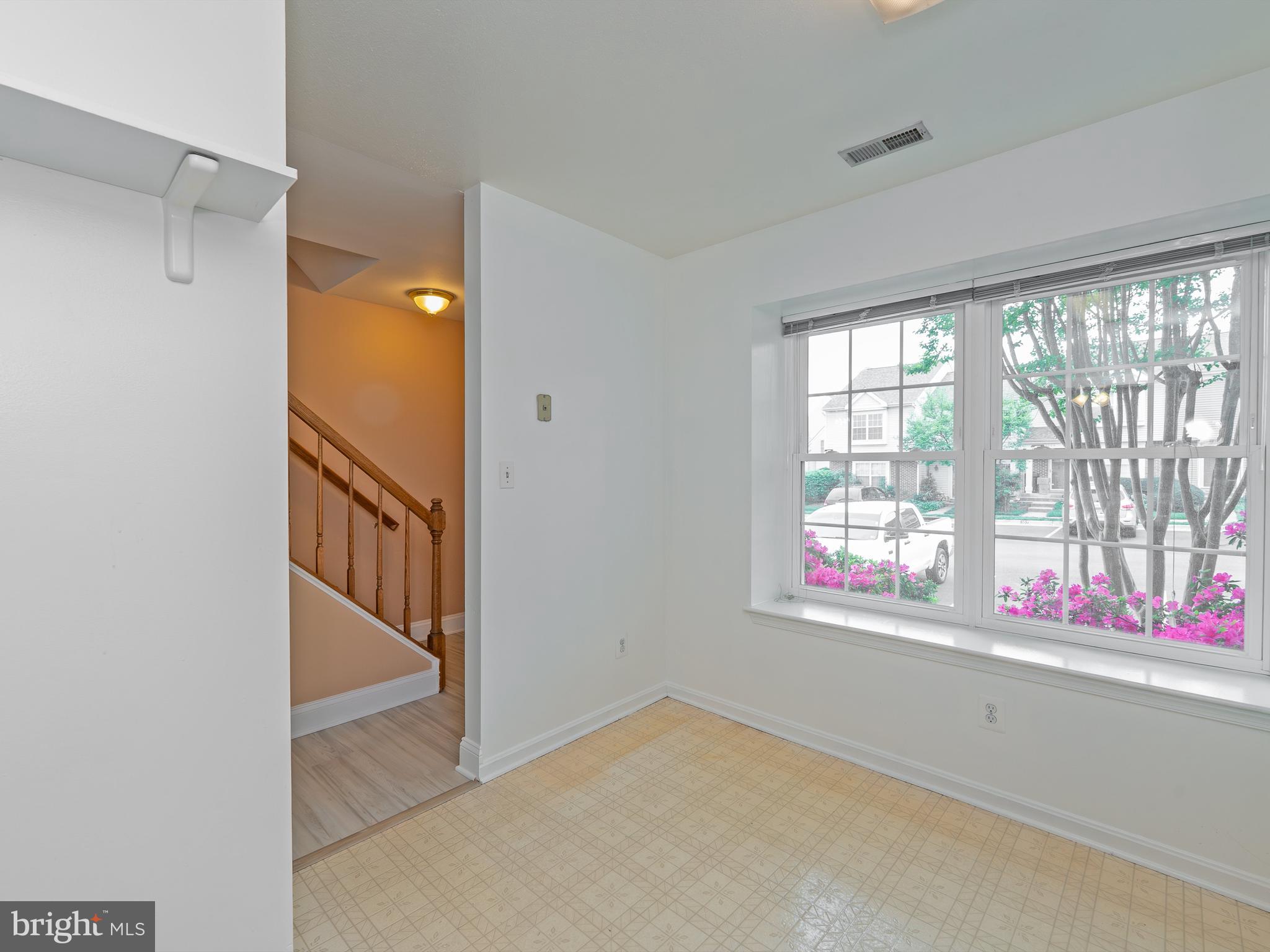 ROLLING RIDGE - Residential
