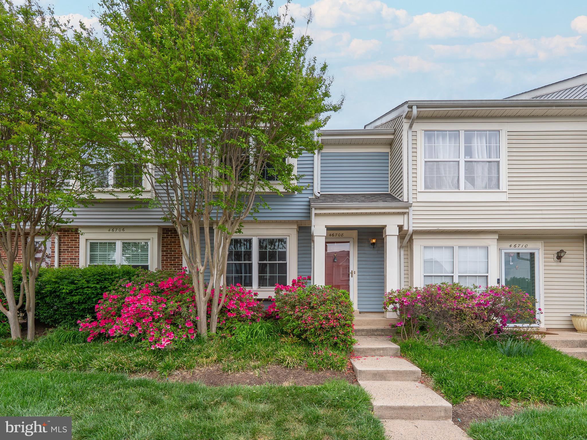 ROLLING RIDGE - Residential