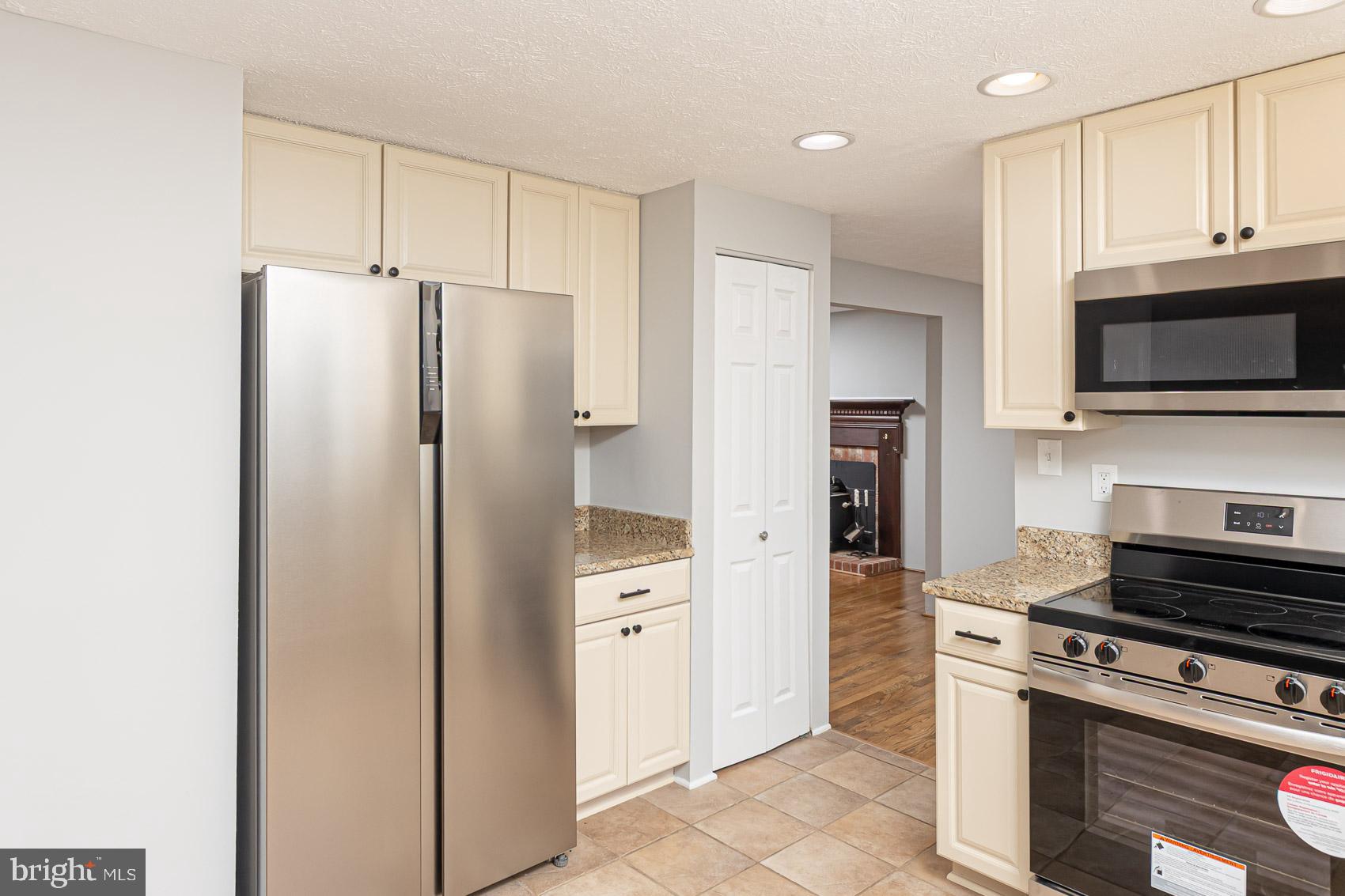 DYERS - Residential