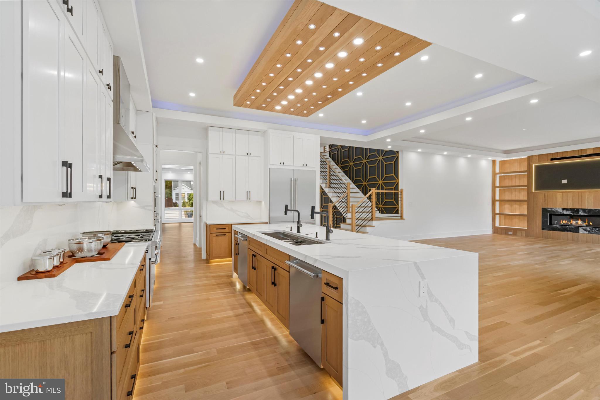 PIMMIT HILLS - Residential
