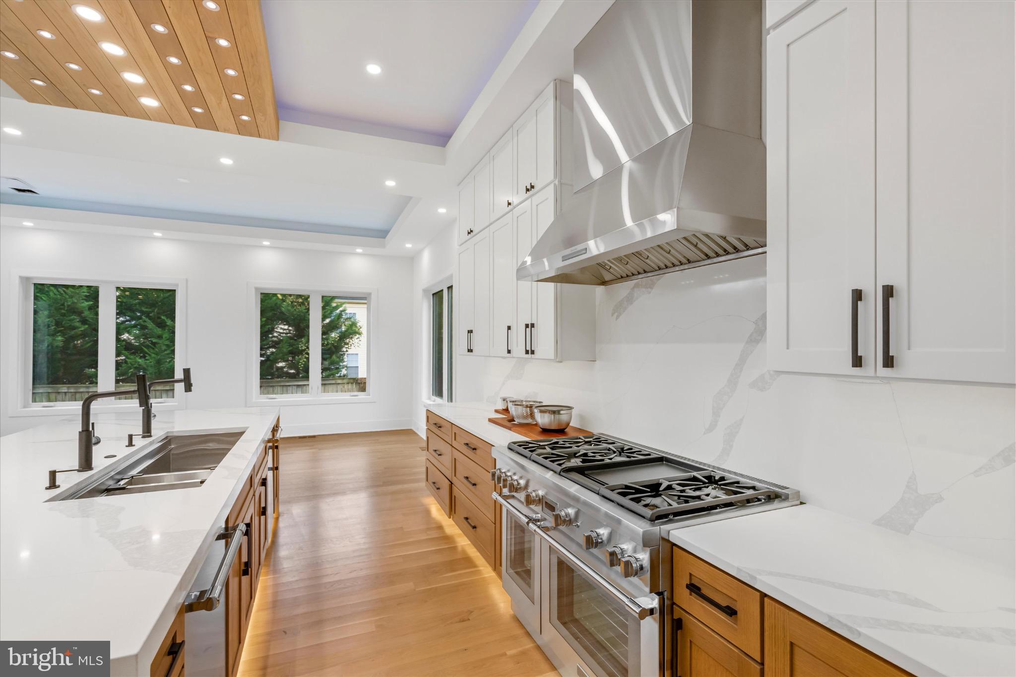 PIMMIT HILLS - Residential