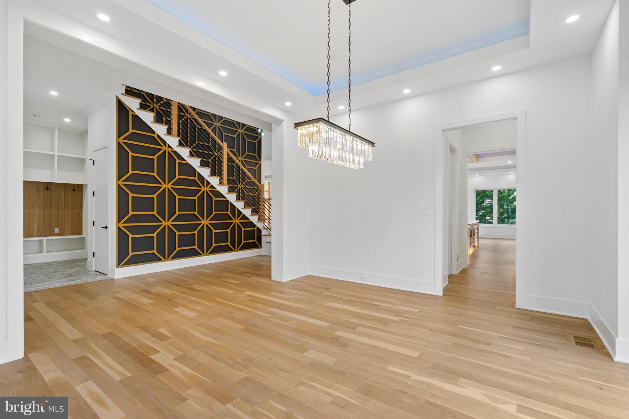 PIMMIT HILLS - Residential
