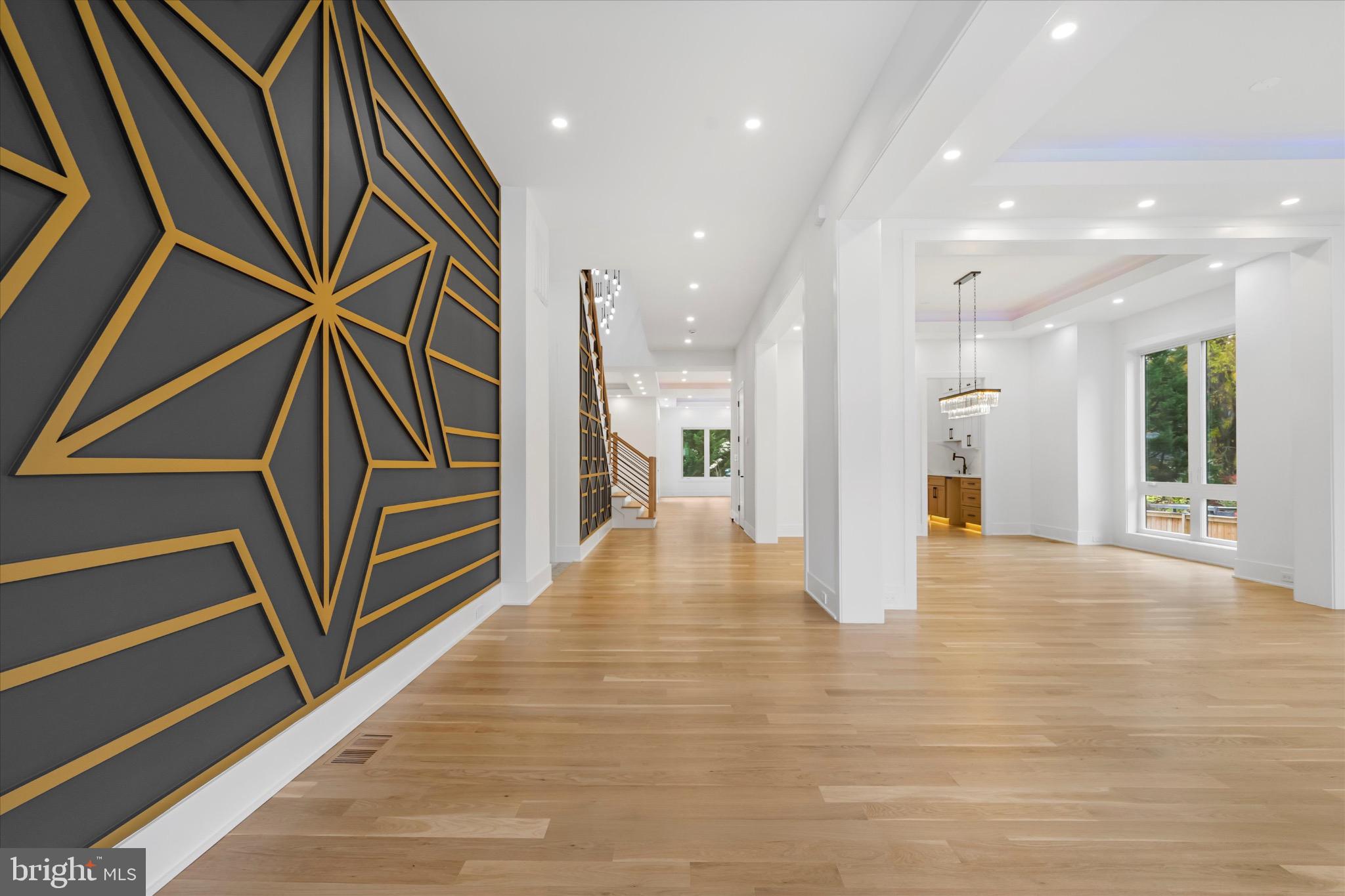 PIMMIT HILLS - Residential