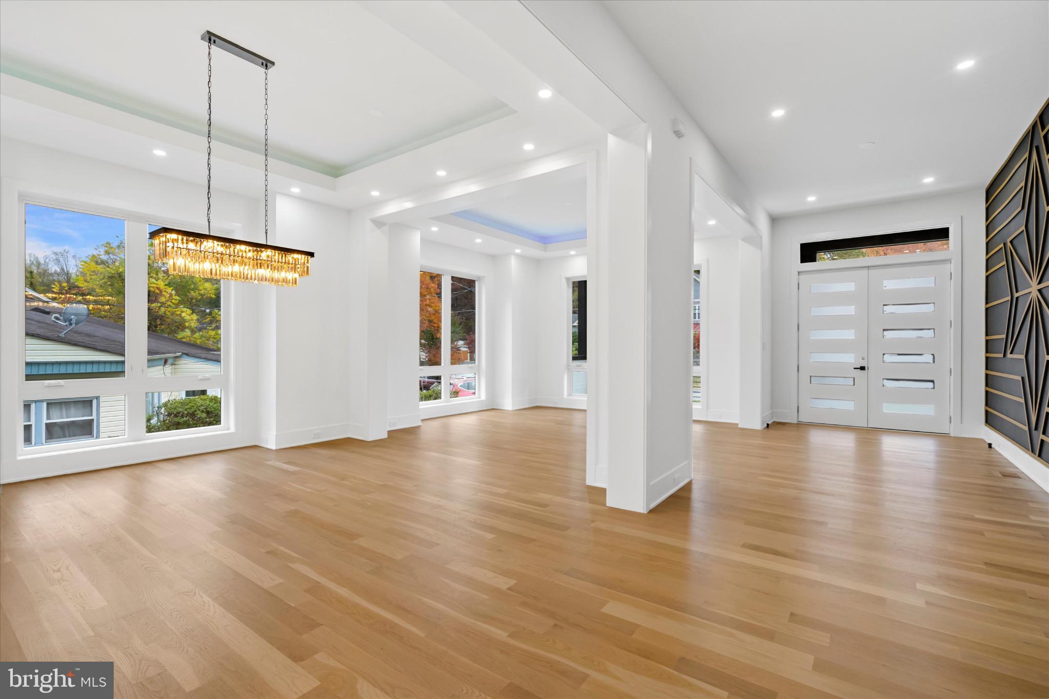 PIMMIT HILLS - Residential