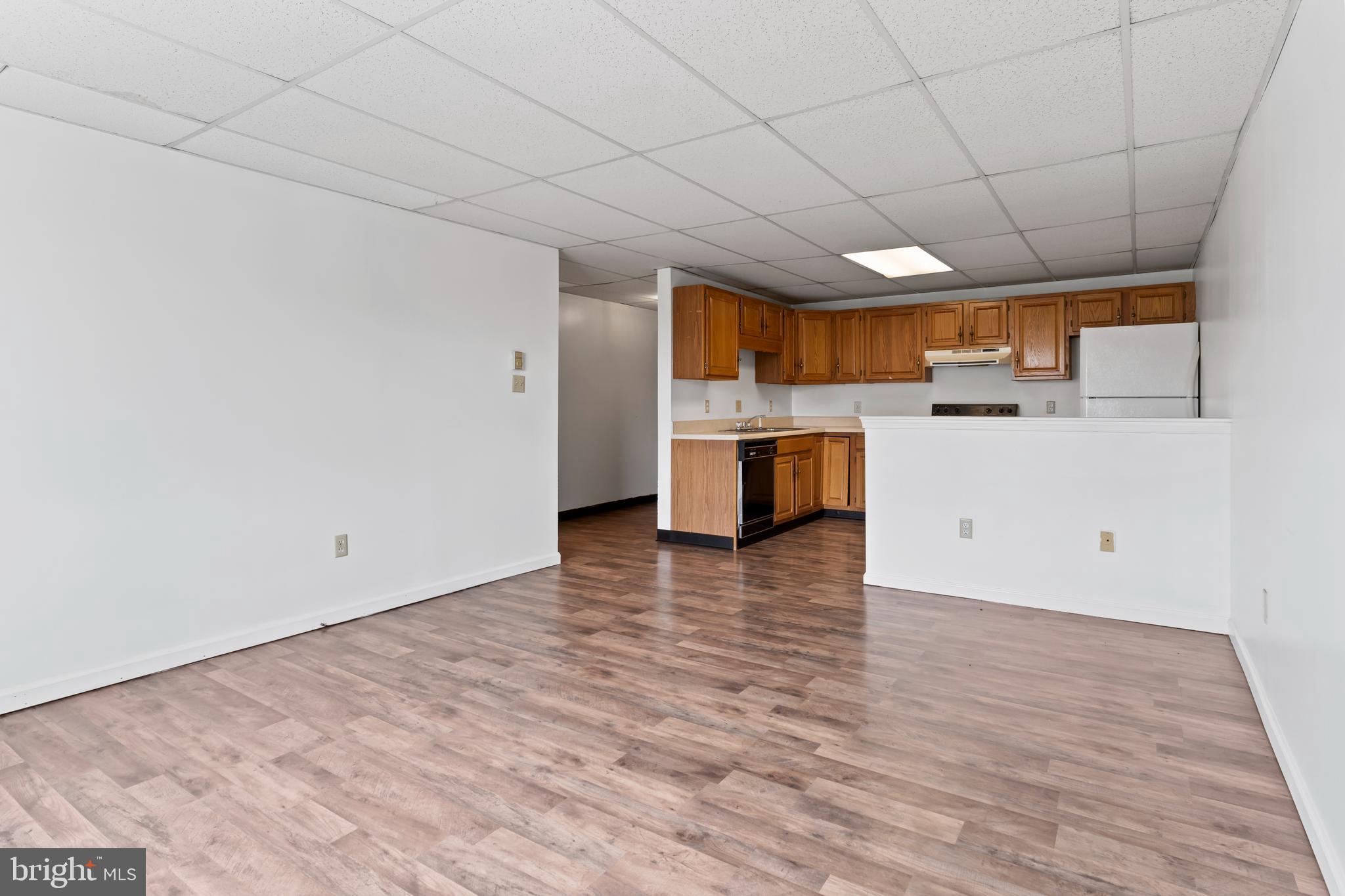 RENAISSANCE GARDENS CONDOMINIUMS - Residential