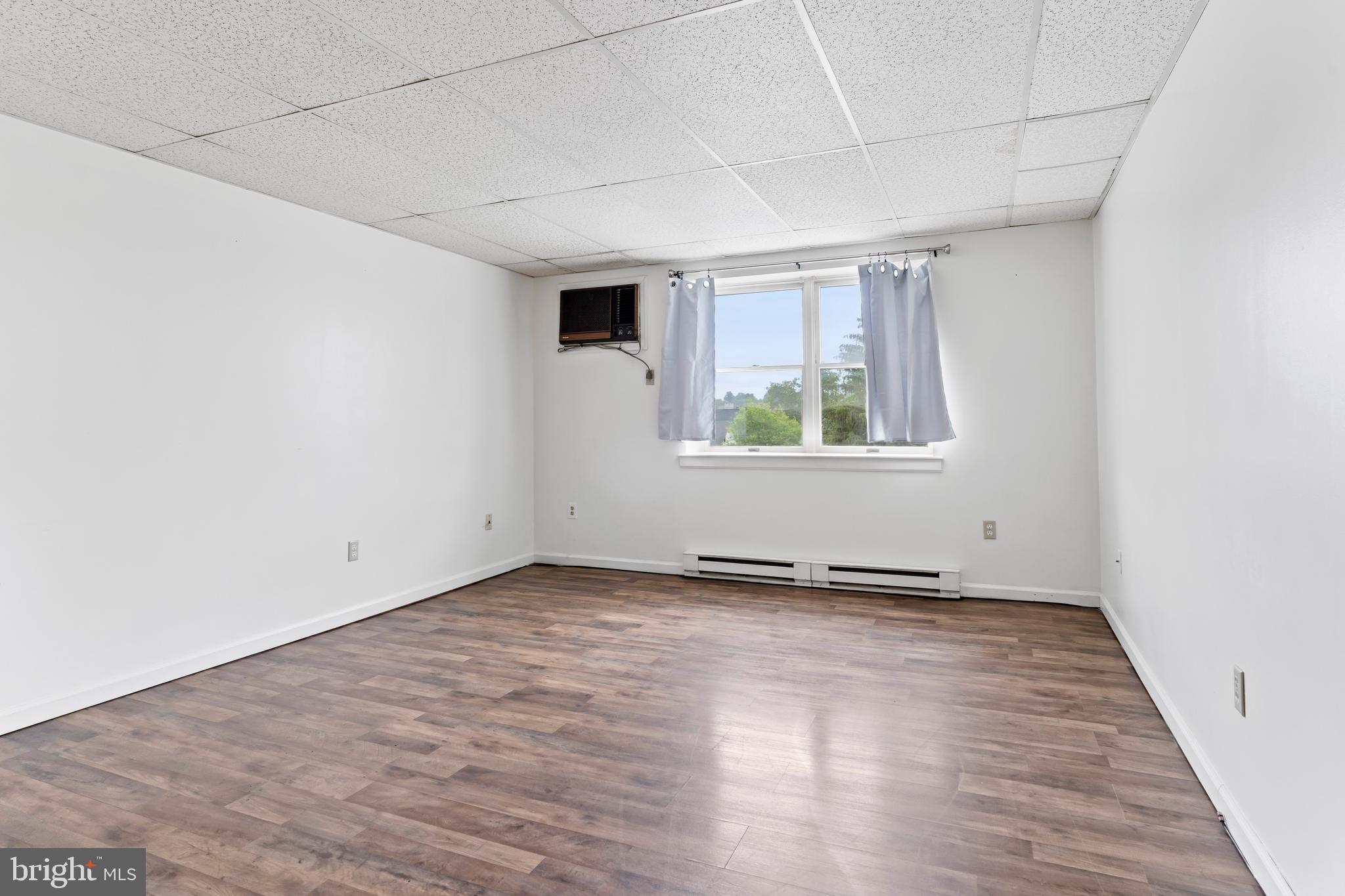 RENAISSANCE GARDENS CONDOMINIUMS - Residential