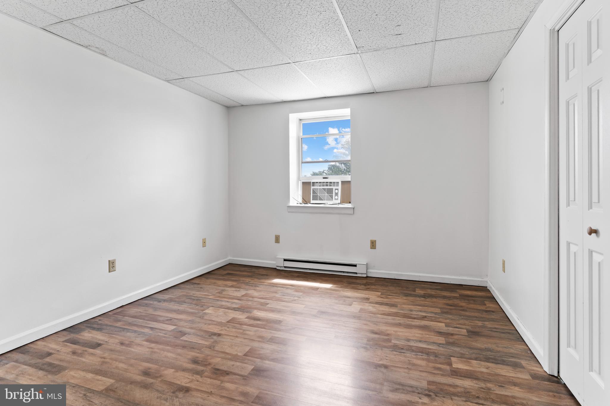 RENAISSANCE GARDENS CONDOMINIUMS - Residential