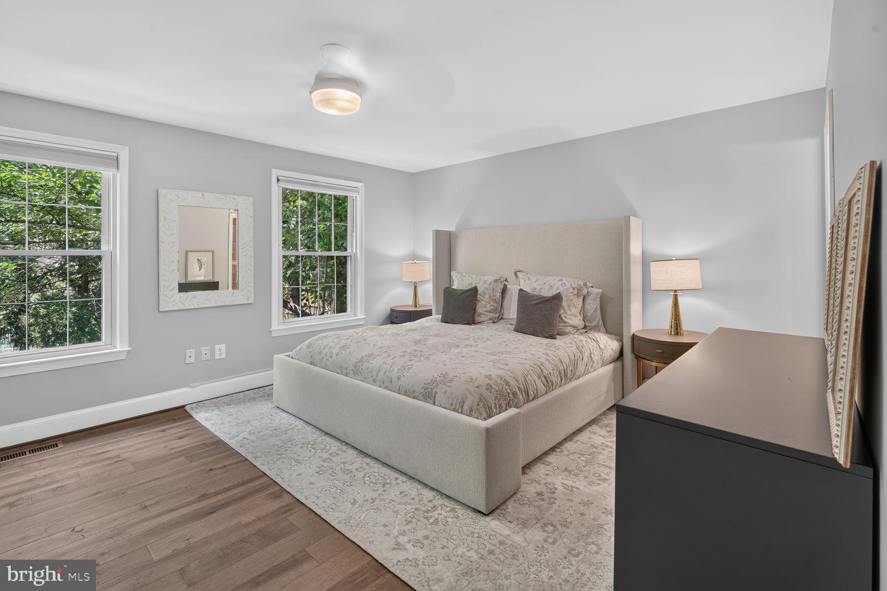 SUTTON PLACE - Residential