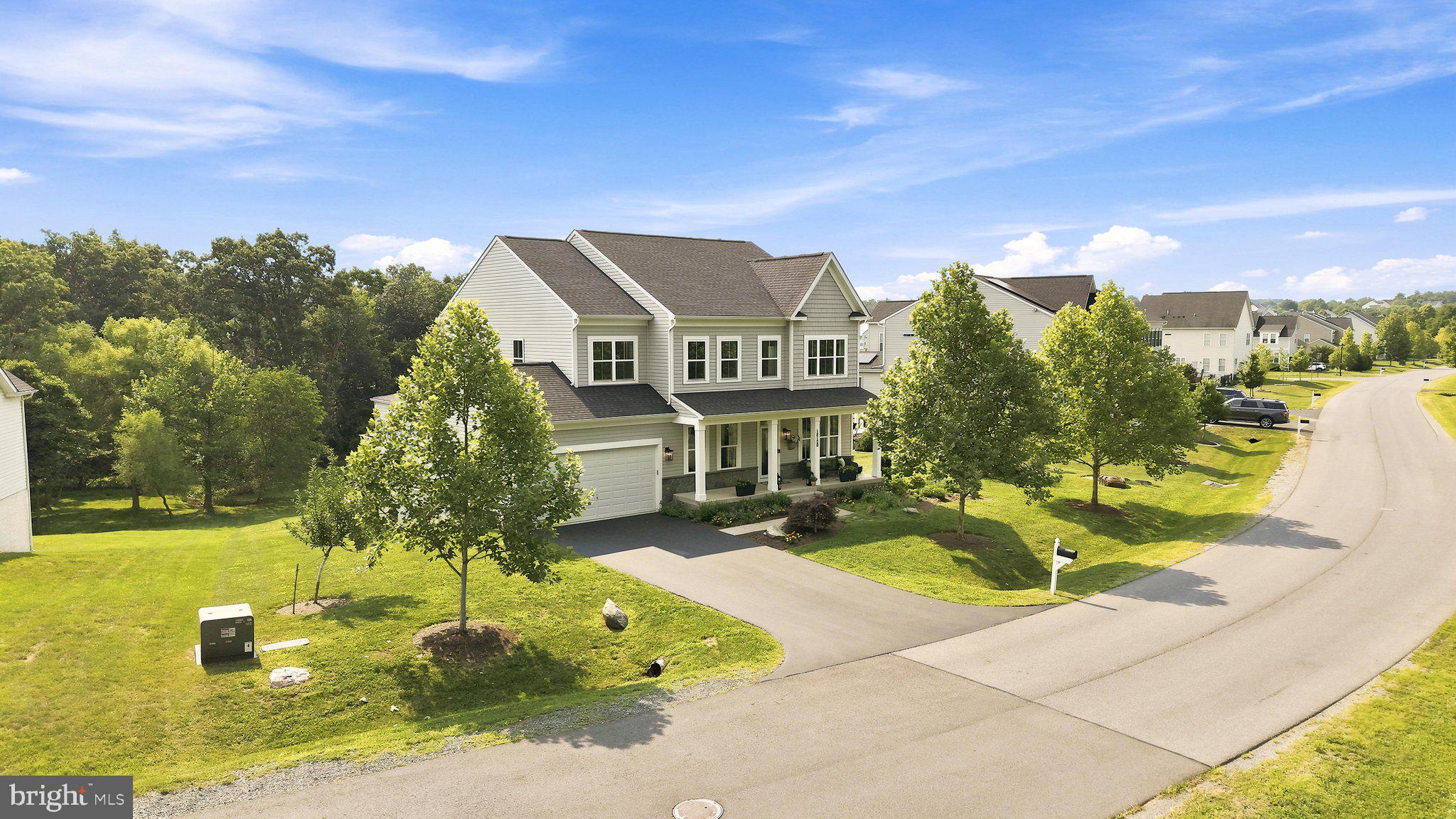 THE BLUFFS AT SLEETER LAKE - Residential