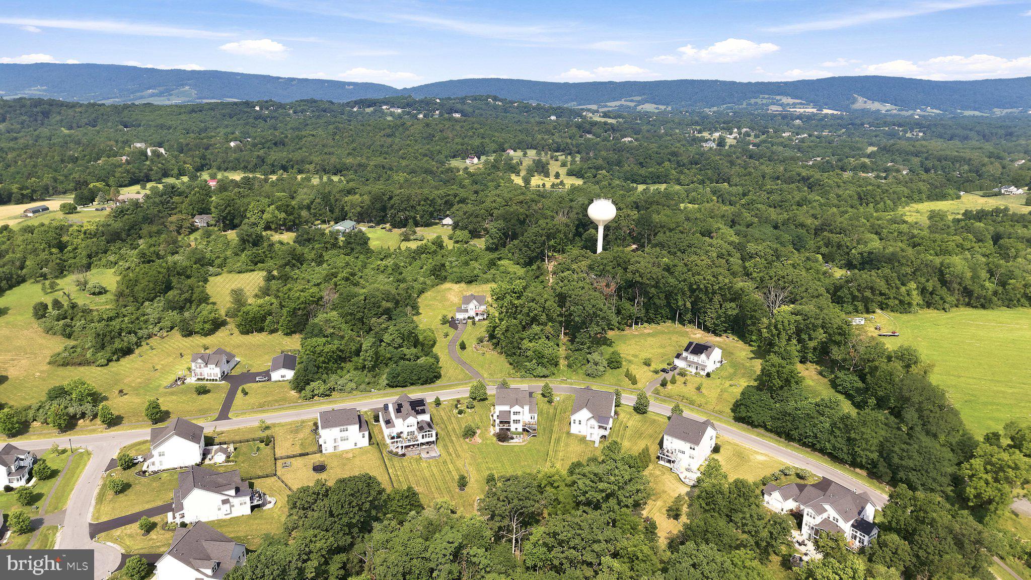 THE BLUFFS AT SLEETER LAKE - Residential
