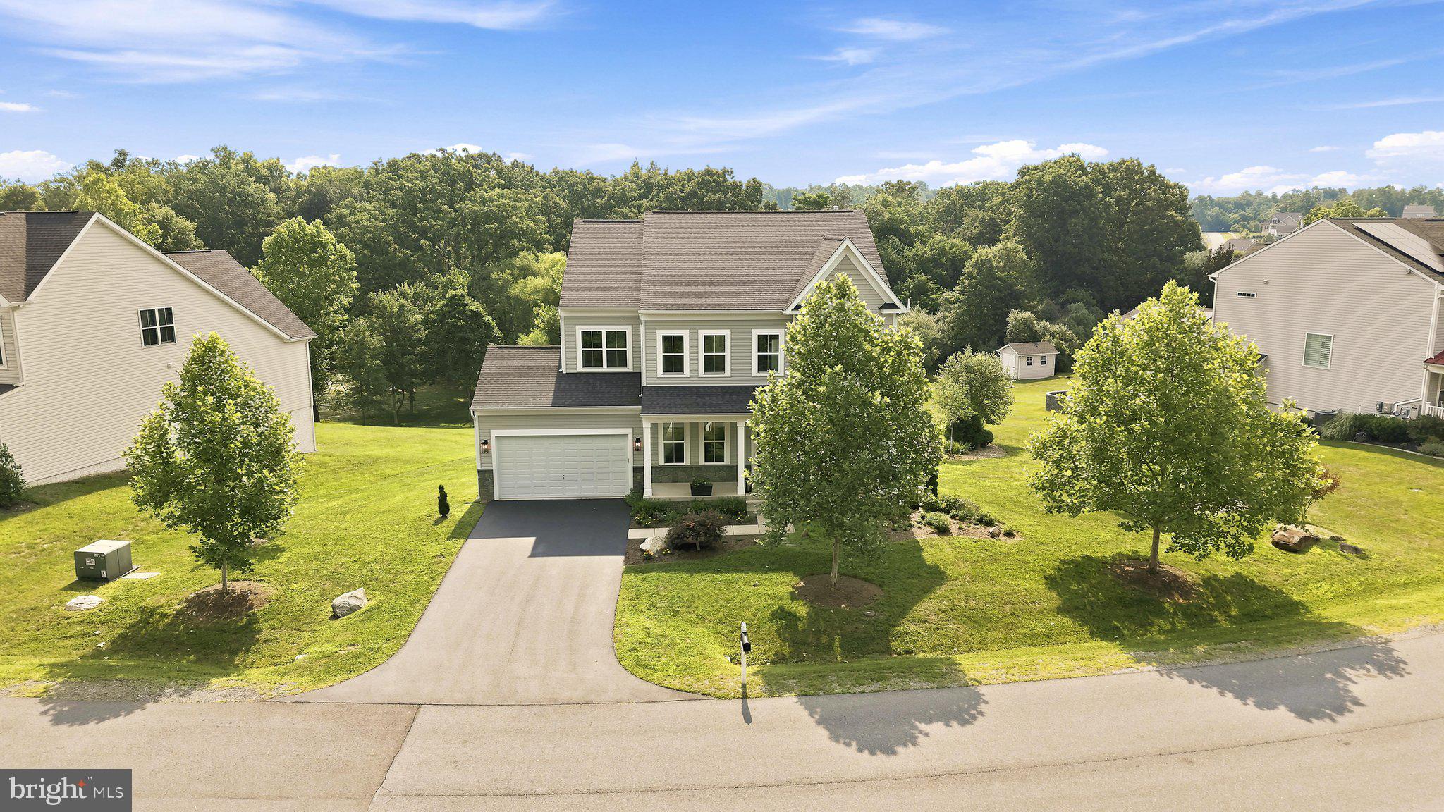 THE BLUFFS AT SLEETER LAKE - Residential