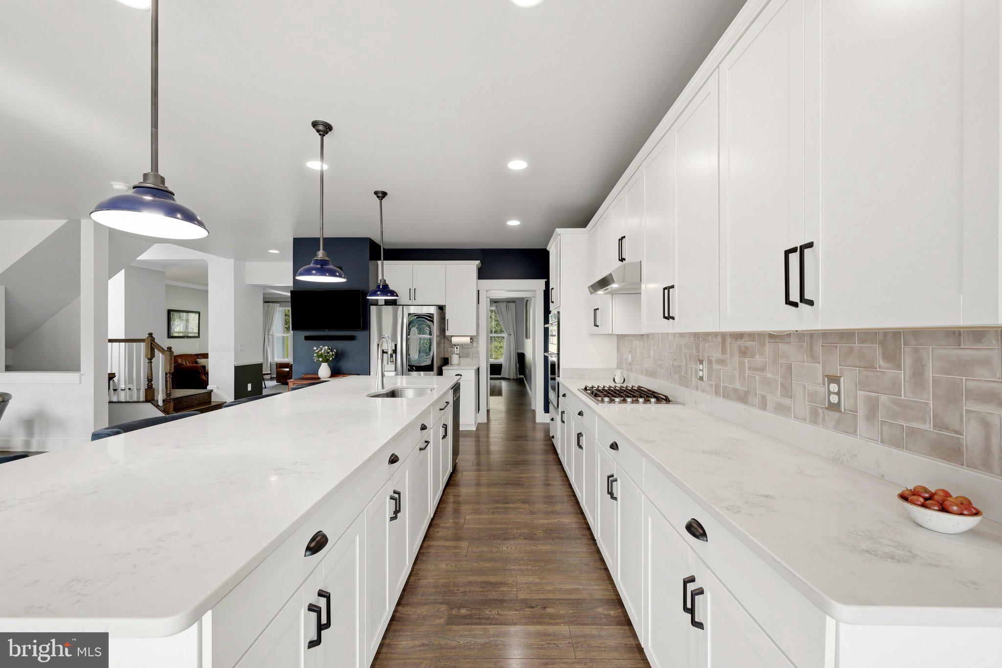 THE BLUFFS AT SLEETER LAKE - Residential