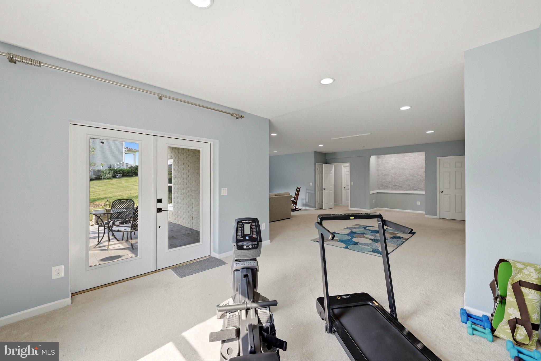 THE BLUFFS AT SLEETER LAKE - Residential