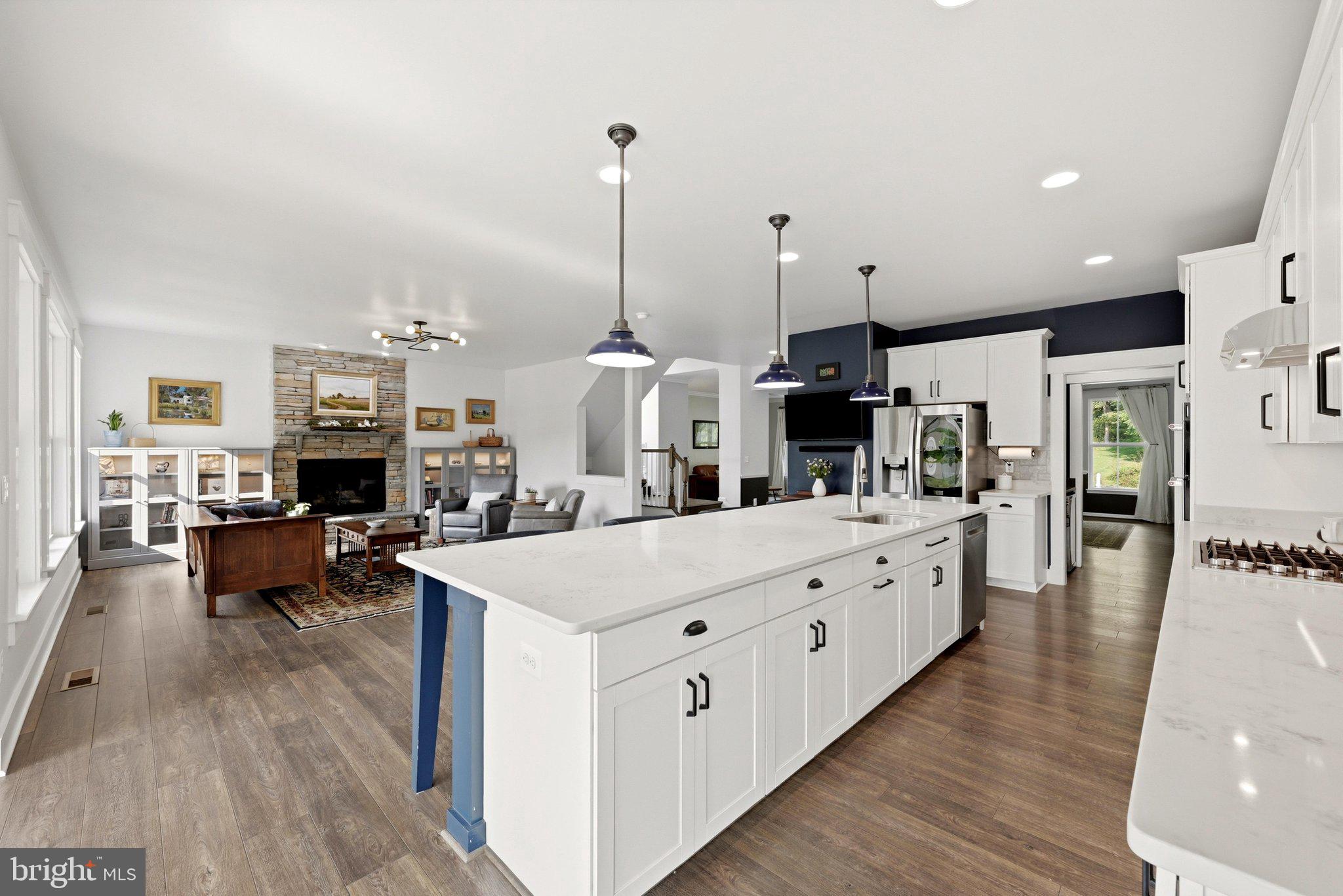 THE BLUFFS AT SLEETER LAKE - Residential